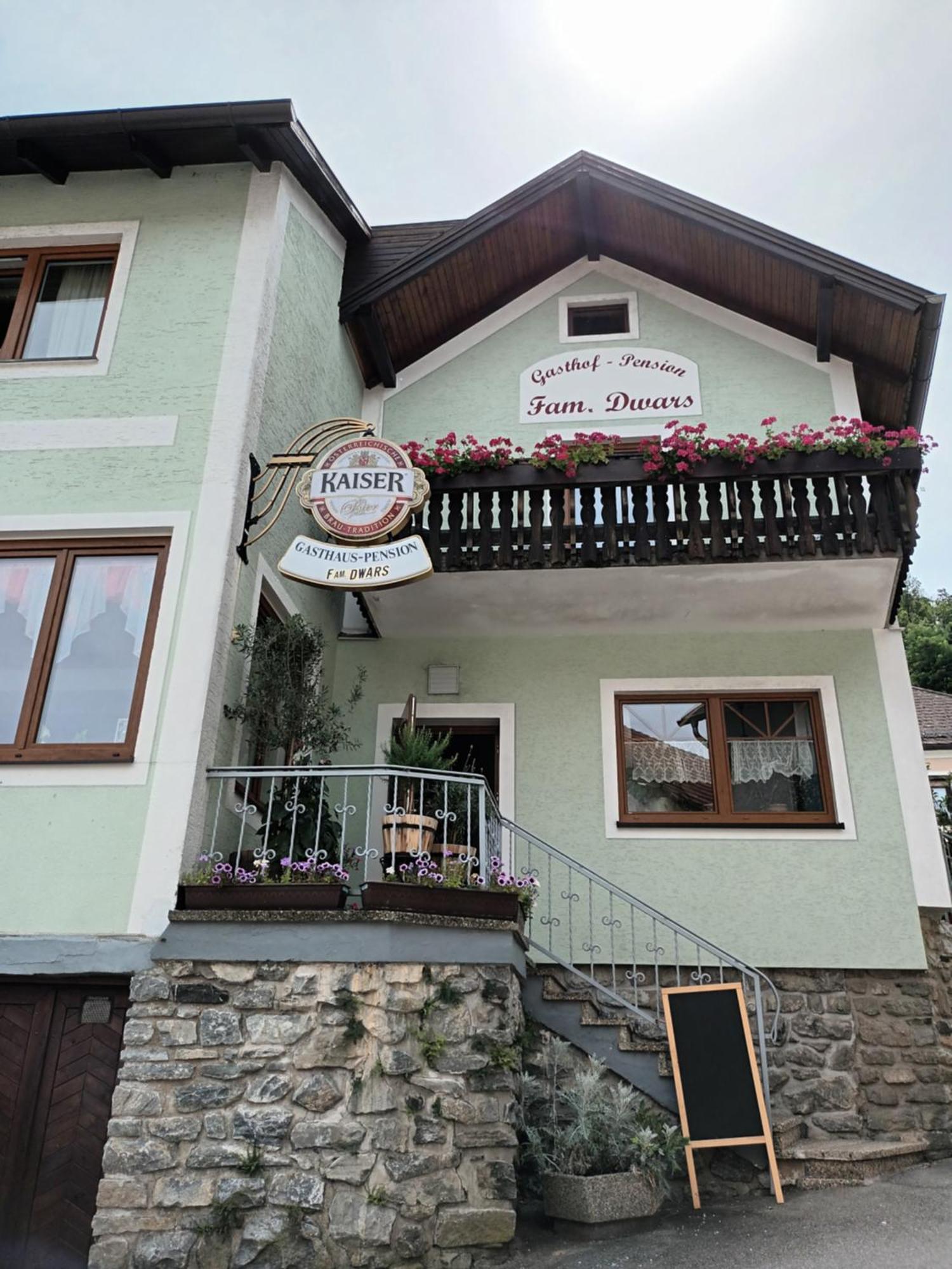 Готель Gaestehaus-Pension Familie Dwars Spitz an der Donau Екстер'єр фото